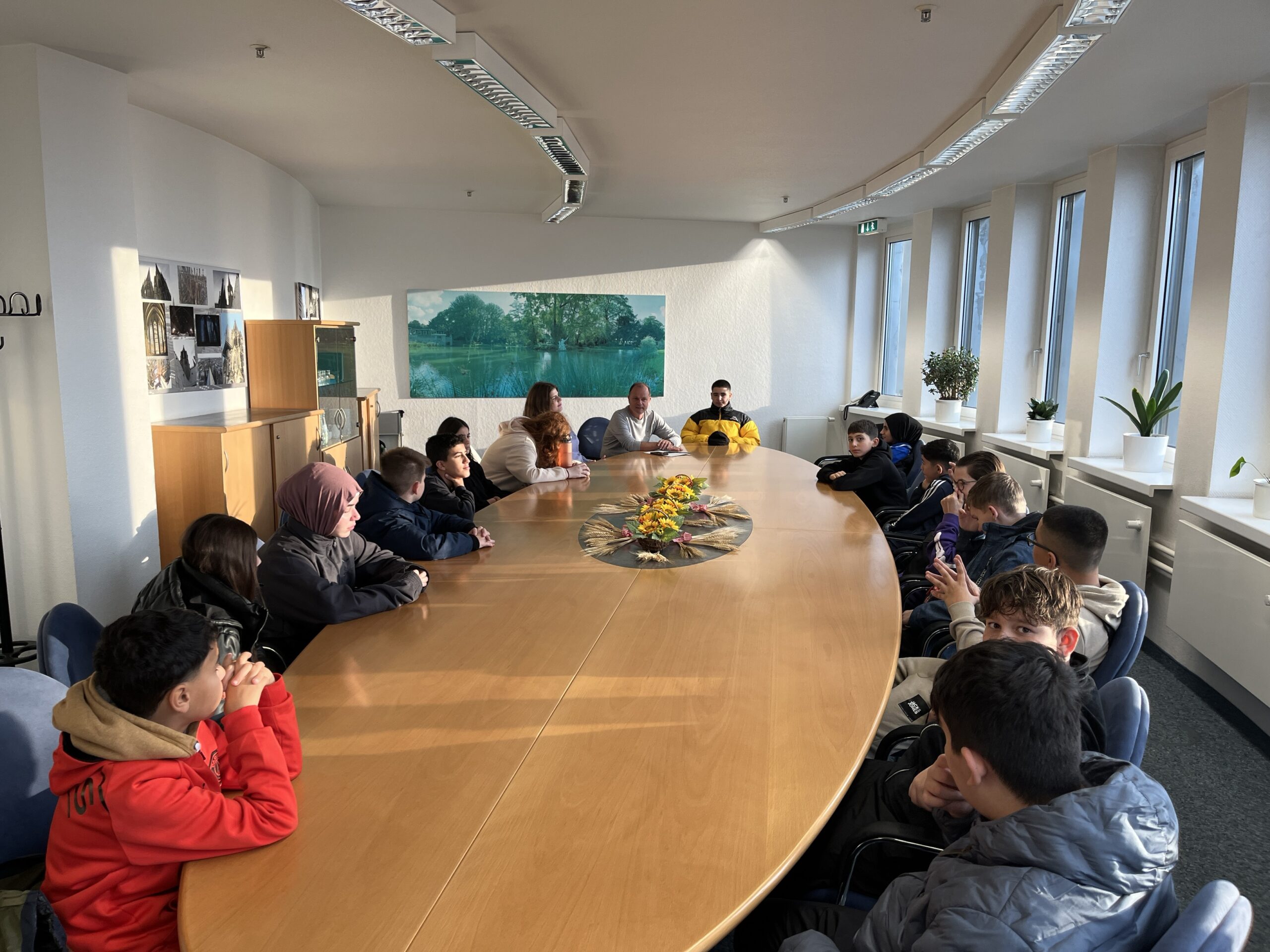 Vhs Im Bezirksrathaus Nippes Unterrichtsgang zum Bezirksrathaus Nippes – Edith-Stein-Realschule Köln